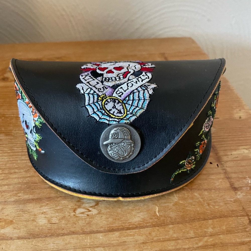 Ed Hardy Love Slowly Kills Sunglass case